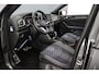 Volkswagen T-Roc R-Line Business 1.5 TSI 150pk DSG Automaat Panoramadak, Adaptive cruise control, Elektrische achterklep, LED matrix koplampen, Achteruitrijcamera, Navigatie