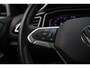 Volkswagen T-Roc R-Line Business 1.5 TSI 150pk DSG Automaat Panoramadak, Adaptive cruise control, Elektrische achterklep, LED matrix koplampen, Achteruitrijcamera, Navigatie