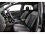 Volkswagen T-Roc R-Line Business 1.5 TSI 150pk DSG Automaat Panoramadak, Adaptive cruise control, Elektrische achterklep, LED matrix koplampen, Achteruitrijcamera, Navigatie
