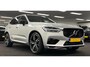 Volvo XC60 2.0 T8 AWD R-Design Plug-In Hybride 455PK*Panodak*Luchtvering*H&K*DealerOh*