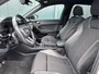 Audi Q3 35 TFSI S Line Edition * Panoramadak * Trekhaak * Stoelverwarming * Parkeercamera *