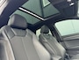 Audi Q3 35 TFSI S Line Edition * Panorama * Trekhaak * Stoelverwarming * Camera *