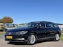 Volkswagen Passat Variant 1.4 TSI ACT Highline trekhaak pano