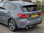 BMW 1-Serie 118i AUT7 M-SPORT HIGH EXECUTIVE PANODAK LEDER NAVI CAMERA DIGI-DASH APPLE-CARPLAY LED LMV PDC