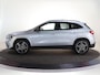 Mercedes-Benz GLA 250e Business Solution AMG | Night | Trekhaak | Panoramaschuifdak | 360 Camera | Dodehoekassistent | Sfeerverlichting |