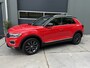 Volkswagen T-Roc 1.5 TSI 150pk DSG Sport Stoelverwarming Virtual Cockpit Navigatie Trekhaak Climate Control LED Koplampen