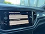 Volkswagen T-Roc 1.5 TSI 150pk DSG Sport Stoelverwarming Virtual Cockpit Navigatie Trekhaak Climate Control LED Koplampen