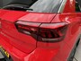 Volkswagen T-Roc 1.5 TSI 150pk DSG Sport Stoelverwarming Virtual Cockpit Navigatie Trekhaak Climate Control LED Koplampen