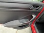 Volkswagen T-Roc 1.5 TSI 150pk DSG Sport Stoelverwarming Virtual Cockpit Navigatie Trekhaak Climate Control LED Koplampen