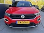 Volkswagen T-Roc 1.5 TSI 150pk DSG Sport Stoelverwarming Virtual Cockpit Navigatie Trekhaak Climate Control LED Koplampen