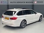 BMW 3-Serie Touring 320i (184pk) M Sport High Exec. automaat - schuif-/kanteldak