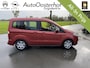 Ford Tourneo Courier 101pk Titanium NWE D-RIEM