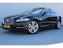 Jaguar XJ 2.0 Portfolio | Cruise control | Stoel/stuurverwarming | Keyless start & entry | Navigatie | Parkeercamera | Climate control | 100% onderhouden | Schuif/kantel dak | Stuurkolom en stoelen elektrisch vertselbaar |