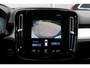 Volvo XC40 T4 AUT7 211PK Recharge Inscription Expression, Standkachel met timer, Stoel- & stuurwielverwarming, Verwarmbare voorruit, 2-zone Climate Control, Cruise Control met Speed Limiter, Park Assist voor & achter met camera, 18" Lichtmetalen velgen, Extra getint glas achter