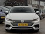 Volkswagen Arteon 2.0 TSI AUT7 3X R-LINE 191PK PANODAK LEDER NAVI DIGI-DASH  APPLE-CARPLAY LED 20 INCH-LMV PDC