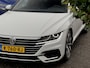 Volkswagen Arteon 2.0 TSI AUT7 3X R-LINE 191PK PANODAK LEDER NAVI DIGI-DASH  APPLE-CARPLAY LED 20 INCH-LMV PDC