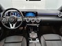 Mercedes-Benz A-klasse 180 Business Solution Luxury (SFEERVERLICHTING, CAMERA, STOELVERWARMING, 1e EIGENAAR, GOED ONDERHOUDEN)