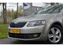Skoda Octavia Combi 1.4 TSI Greentech Elegance Businessline 140 pk | Navi | Trekhaak | Xenon