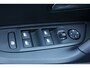 Peugeot 2008 1.2 Hybrid 136 Style | Cruise Control | Parkeersensoren achter | LED koplampen |Apple carplay | DAB | Climate control |