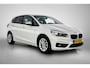 BMW 2-Serie Active Tourer 216i Executive (NAVIGATIE, PARKEERSENSOREN, LED, STUURBEDIENING, GOED ONDERHOUDEN)
