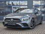Mercedes-Benz A-klasse A 180 AMG Line | Premium | Nightpakket | Spiegelpakket | Stoelverwarming | Achteruitrijcamera | Smartphone integratie |