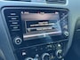 Skoda Octavia Combi 1.5 TSI 150pk DSG Sport Business Navigatie Climate Control Sportstoelen Trekhaak