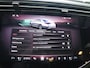 Mercedes-Benz E-klasse 300e Sport Edition | Panoramaschuifdak | Premium Plus | Rijassistentiepakket Plus | Night | Head-up display | Burmester |
