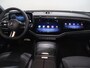 Mercedes-Benz E-klasse 300e Sport Edition | Panoramaschuifdak | Premium Plus | Rijassistentiepakket Plus | Night | Head-up display | Burmester |