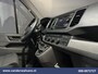 Volkswagen Crafter 2.0 TDI 141pk L3H3 L2H2 Euro6 Airco | Camera | Apple Carplay | Massagestoel | Cruisecontrol Android Auto, Chauffeurstoel