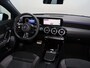 Mercedes-Benz A-klasse 250e Business Solution AMG | Panoramaschuifdak | Premium Plus | 19”AMG-velgen | Head-up display | Dodehoekassistent |