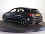 Mercedes-Benz A-klasse 250e Business Solution AMG | Panoramaschuifdak | Premium Plus | 19”AMG-velgen | Head-up display | Dodehoekassistent |