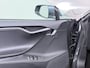 Tesla Model S 75D 476pk 4x4 Leer Pano-Dak AutoPilot Exhanced Intelligente Luchtvering Carbon-afw. El.Stoelen/Geheugen Navi Pdc-A+Voor pakket El.Achterklep Adaptive-Led 19" Keyless Next-Gen-Stoelen Apple Carplay Android Auto ESP Bord-Herkenning Camera El.Stuurwiel Dodeh 19" 1e eigenaar Orgineel Nederlandse auto, prijs incl BTW 98K nieuw !