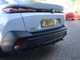 Peugeot 408 GT Hybrid 145pk e-DCS6 Automaat, Rijklaarprijs, Navigatie 360 graden Camera Adaptieve cruise control Elekrtische kofferklep