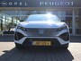 Peugeot 408 GT Hybrid 145pk e-DCS6 Automaat, Rijklaarprijs, Navigatie 360 graden Camera Adaptieve cruise control Elekrtische kofferklep