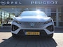 Peugeot 408 GT Hybrid 145pk e-DCS6 Automaat, Rijklaarprijs, Navigatie 360 graden Camera Adaptieve cruise control Elekrtische kofferklep