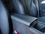 Peugeot 408 GT Hybrid 145pk e-DCS6 Automaat, Rijklaarprijs, Navigatie 360 graden Camera Adaptieve cruise control Elekrtische kofferklep