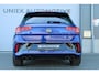 Volkswagen T-Roc R 2.0 TSI 4 MOTION | DSG | AKRAPOVIC | LAPIZBLUE | LEDER | TREKHAAK | PANO | ACC | 19" PRETORIA | 1E EIG!