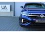 Volkswagen T-Roc R 2.0 TSI 4 MOTION | DSG | AKRAPOVIC | LAPIZBLUE | LEDER | TREKHAAK | PANO | ACC | 19" PRETORIA | 1E EIG!