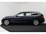 BMW 3-Serie Touring 320i Corporate Lease Executive (TREKHAAK, STOELVERWARMING, NAVIGATIE, CRUISE CONTROL, DEALER ONDERHOUDEN)