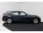BMW 3-Serie Touring 320i Corporate Lease Executive (TREKHAAK, STOELVERWARMING, NAVIGATIE, CRUISE CONTROL, DEALER ONDERHOUDEN)