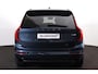 Volvo XC90 T8 Recharge AWD Ultra Dark - Luchtvering - Panorama/schuifdak - IntelliSafe Assist & Surround - 360º Camera - Harman/Kardon audio - Adaptieve LED koplampen - Verwarmde voorstoelen, stuur & achterbank - Parkeersensoren voor & achter - Elektr. bedienb. voorstoelen met geheugen - Head up display - Draadloze tel. lader - Extra getint glas - Inklapbare trekhaak - 21' LMV