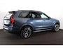Volvo XC90 T8 Recharge AWD Plus Dark - Luchtvering - Panorama/schuifdak - IntelliSafe Assist & Surround - 360º Camera - Bowers & Wilkins audio - Adaptieve LED koplampen - Verwarmde voorstoelen, stuur & achterbank - Parkeersensoren voor & achter - Elektr. bedienb. voorstoelen met geheugen - Geventileerde voorstoelen - Draadloze tel. lader - Extra getint glas - Inklapbare trekhaak - 21' LMV