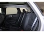 Volvo XC60 T6 Recharge AWD Plus Dark - Panorama/schuifdak - IntelliSafe Assist & Surround - 360º Camera - Harman/Kardon audio - Verwarmde voorstoelen, stuur & achterbank - Parkeersensoren voor & achter - Elektr. bedienb. voorstoelen met geheugen - Head up display - Draadloze tel. lader - Extra getint glas - 19' LMV