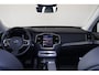 Volvo XC90 T8 Recharge AWD Core Bright - IntelliSafe Assist & Surround - Harman/Kardon audio - Adaptieve LED koplampen - Parkeercamera achter - Verwarmde voorstoelen, stuur & achterbank - Parkeersensoren voor & achter - Draadloze tel. lader - Extra getint glas - Elektr. inklapbare trekhaak - 20' LMV