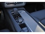 Volvo XC90 T8 Recharge AWD Core Bright - IntelliSafe Assist & Surround - Harman/Kardon audio - Adaptieve LED koplampen - Parkeercamera achter - Verwarmde voorstoelen, stuur & achterbank - Parkeersensoren voor & achter - Draadloze tel. lader - Extra getint glas - Elektr. inklapbare trekhaak - 20' LMV