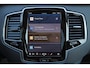 Volvo XC90 T8 Recharge AWD Core Bright - IntelliSafe Assist & Surround - Harman/Kardon audio - Adaptieve LED koplampen - Parkeercamera achter - Verwarmde voorstoelen, stuur & achterbank - Parkeersensoren voor & achter - Draadloze tel. lader - Extra getint glas - Elektr. inklapbare trekhaak - 20' LMV