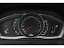 Volvo V60 T3 NordicPlus - Verwarmde voorstoelen - Parkeersensoren achter - Volvo On Call - High performance audio - Cruise control - Navigatie - Extra getint glas - 18' LMV
