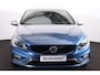 Volvo V60 T3 NordicPlus - Verwarmde voorstoelen - Parkeersensoren achter - Volvo On Call - High performance audio - Cruise control - Navigatie - Extra getint glas - 18' LMV