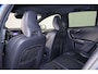 Volvo V60 T3 NordicPlus - Verwarmde voorstoelen - Parkeersensoren achter - Volvo On Call - High performance audio - Cruise control - Navigatie - Extra getint glas - 18' LMV