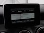 Mercedes-Benz GLA 200 AMG Line | Panoramadak | Stoelverwarming | Leder/Alcantara | Bi-Xenon | Sportstoelen | Bluetooth | Airco | 19'' | Getint glas